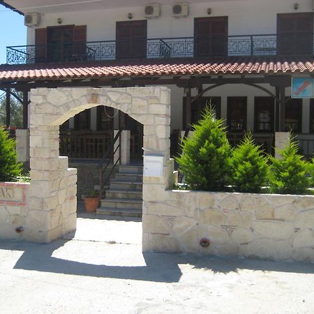 Petradaki Apartments مولا كاليفا المظهر الخارجي الصورة
